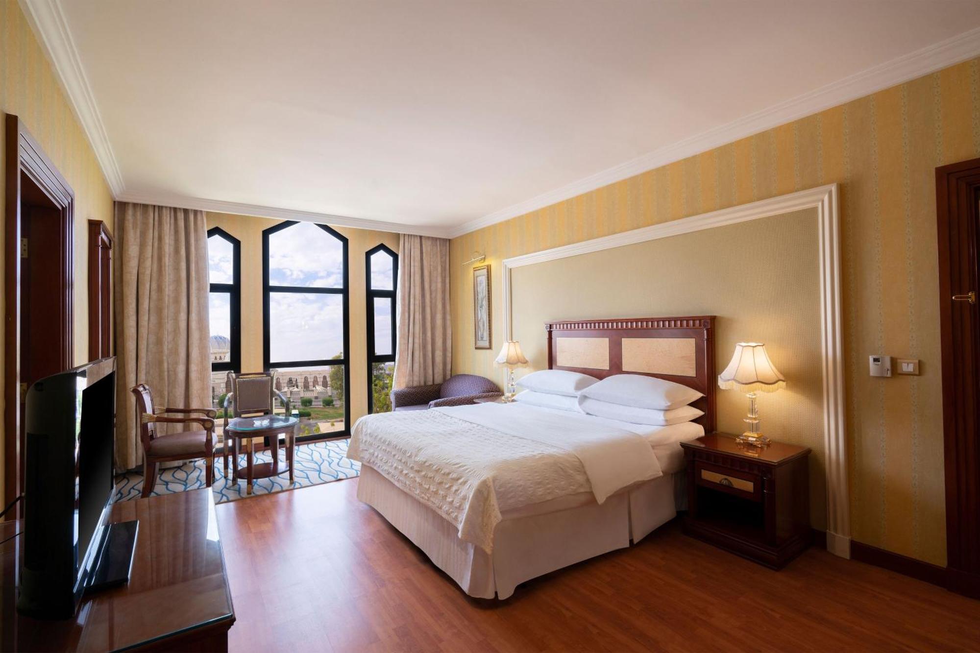 Le Meridien Медина Экстерьер фото Deluxe room